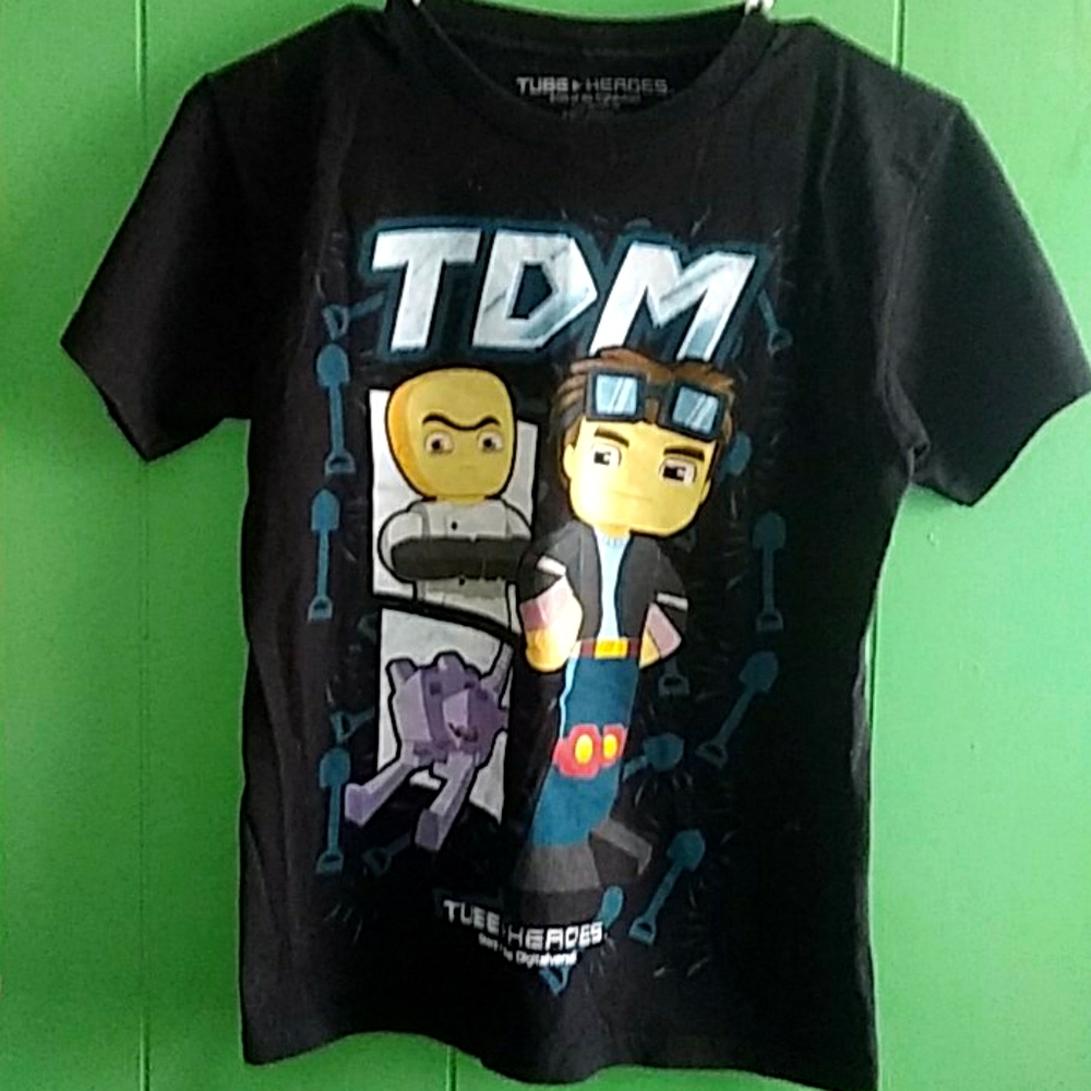 ❤5 for $25❤ Boys Tube Hero's t-shirt